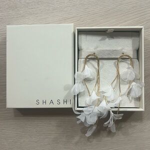 SHASHI multi drop white and gold floral earring